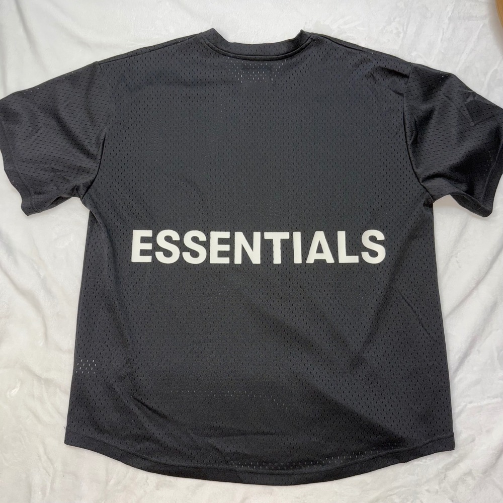 Fear Of God Essentials‎ Men's Oversized Mesh Tee Shirt Medium Black V Neck Top